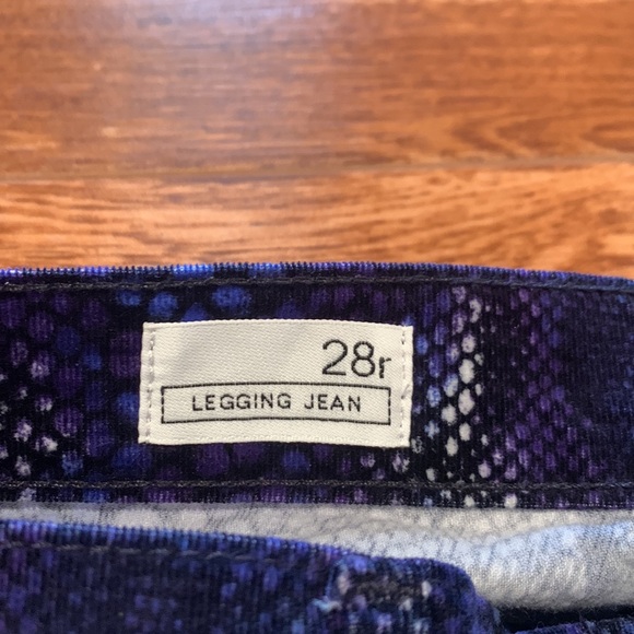 Gap 1969 legging jean snakeskin cord 28r NWOT gap jeans blue purple animal print - Picture 3 of 5